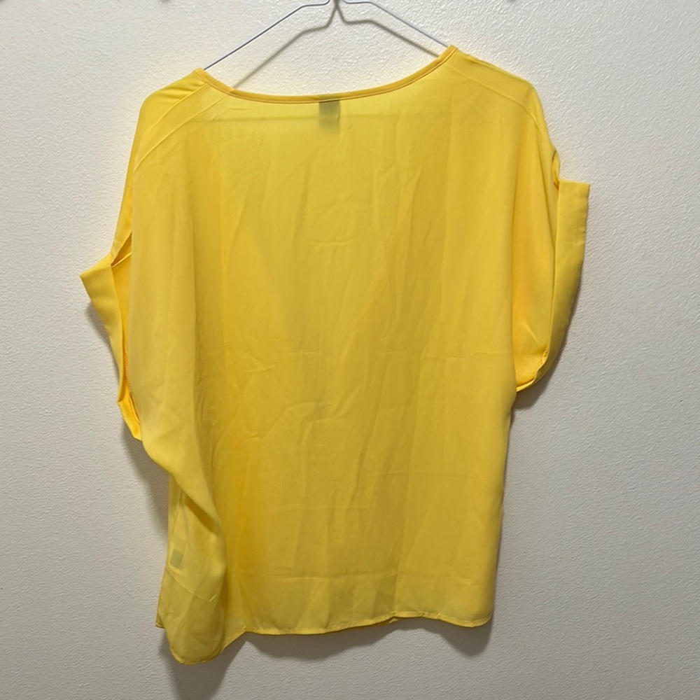 Yellow V-Neck Zip Top - Picture 5 of 5